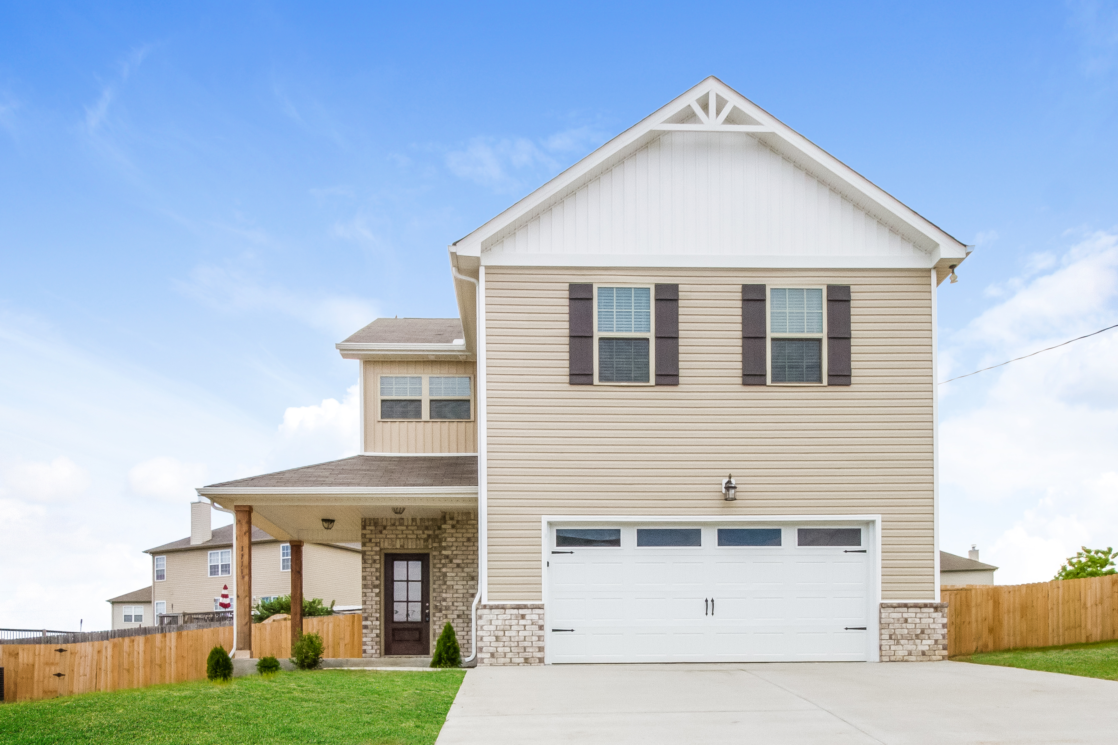 1111 Harmony Ln La Vergne, TN 37086